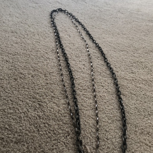 Statement necklace featuring collection of replicas of religious iconography. - Picture 4 of 7